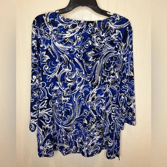 Dana Buchman Woman Blue & White Blouse Size 1X - Picture 4 of 7